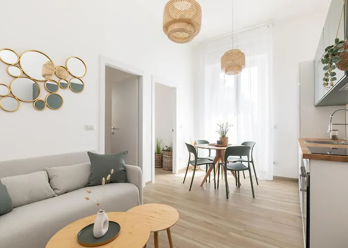 Apartment Luni 4 - Design Trilo -m3- 8 Min Dal Duomo