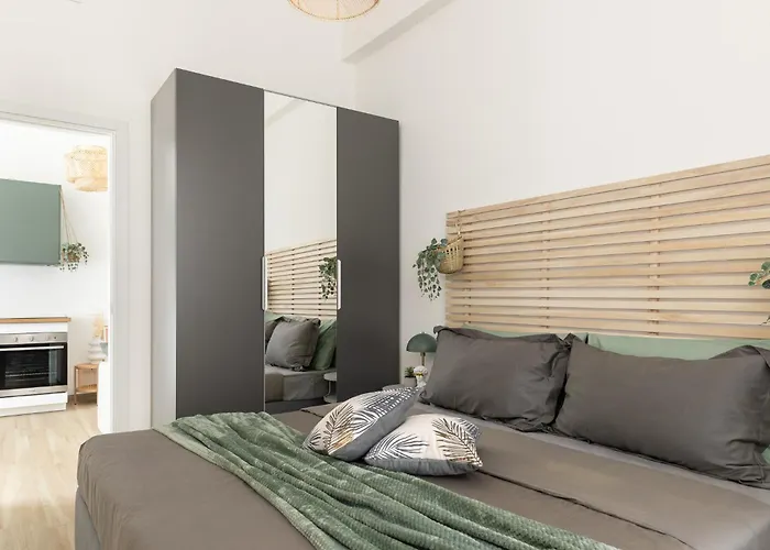 Luni 4 - Design Trilo -m3- 8 Min Dal Duomo Apartment *