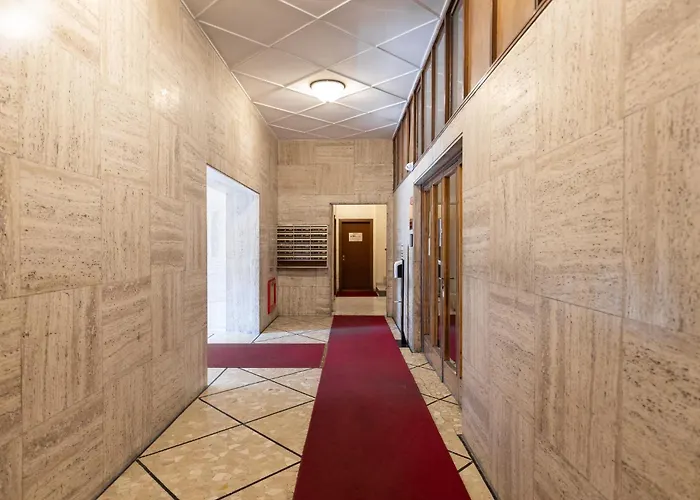 Apartment Luni 4 - Design Trilo -m3- 8 Min Dal Duomo *