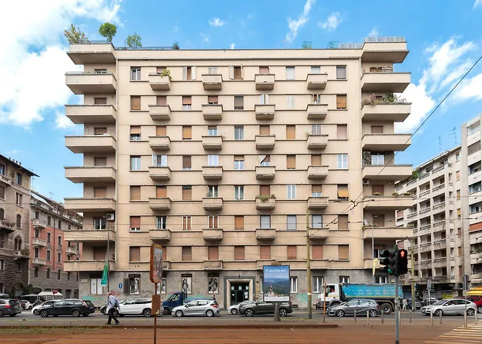 Apartment Luni 4 - Design Trilo -m3- 8 Min Dal Duomo